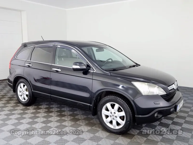 Honda CR-V - 1