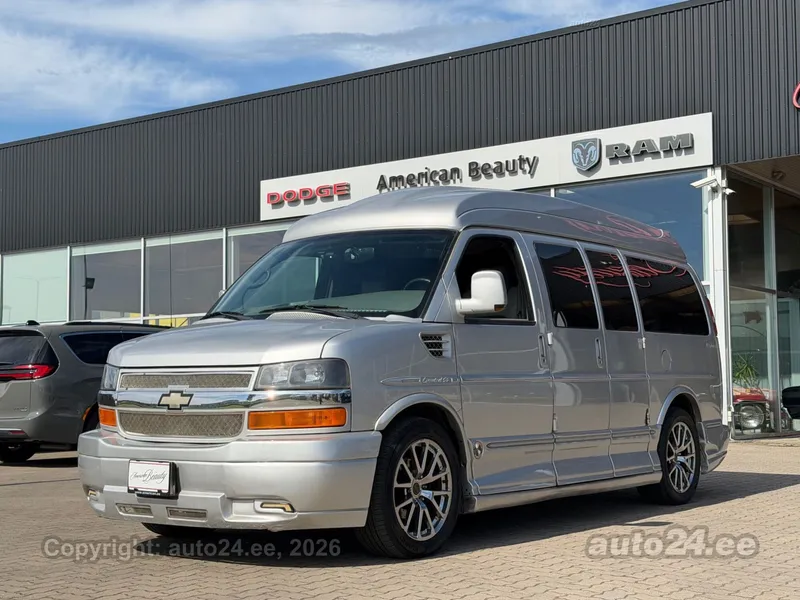 Chevrolet Express - 1
