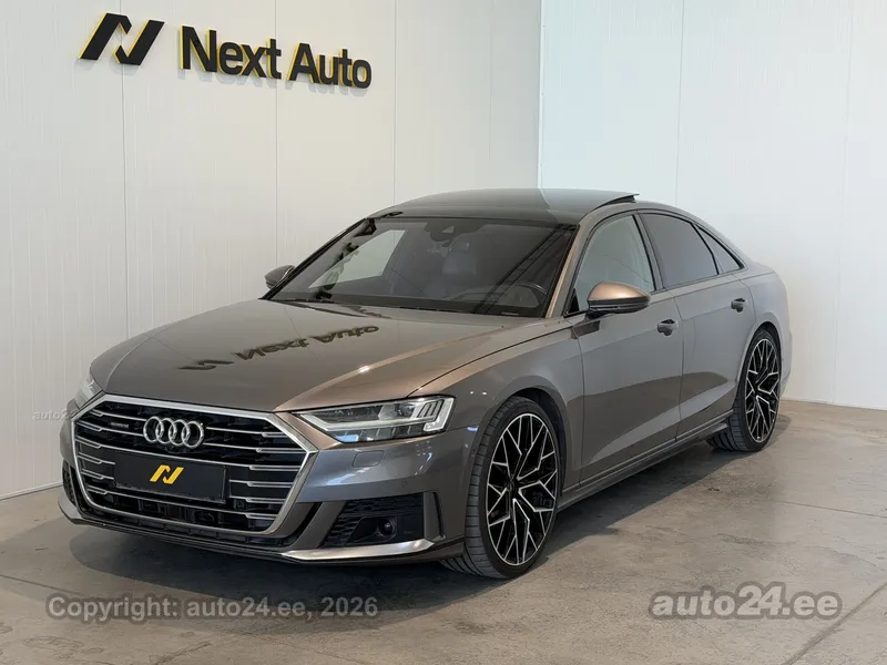 Audi A8 - 1