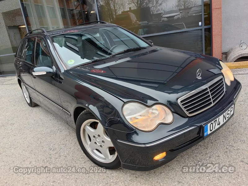 Mercedes-Benz C 220 - 1