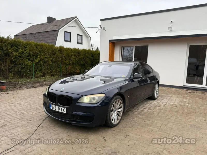 BMW BMW 730