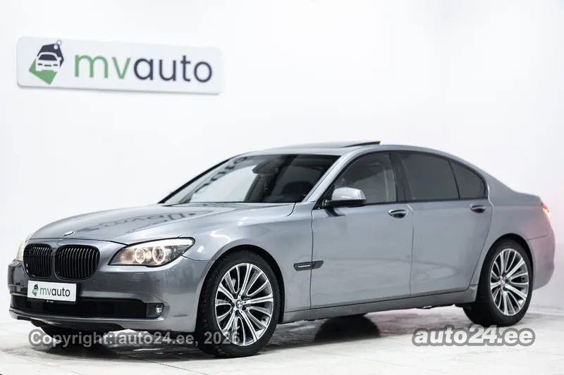 BMW 730 - 1