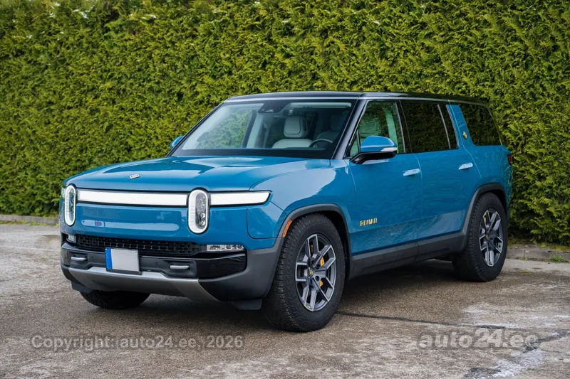 Rivian R1S - 1