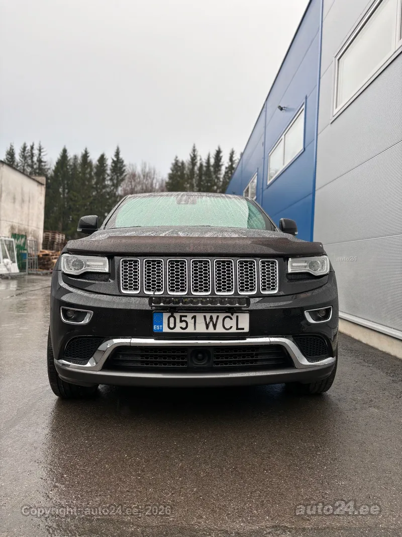 Jeep Grand Cherokee - 1