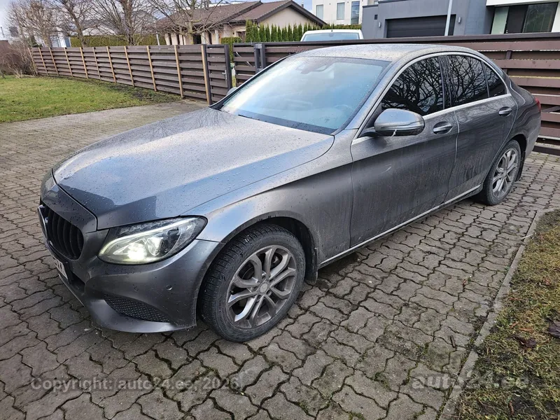 Mercedes-Benz C 200 - 1