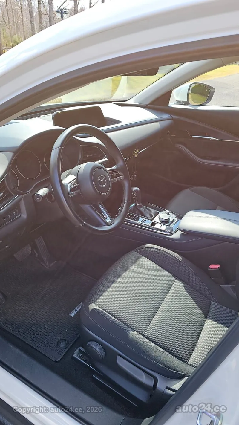 Mazda CX-30 - 1