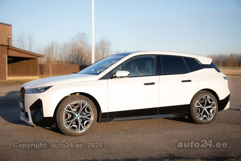 BMW iX xDrive 40 - 1