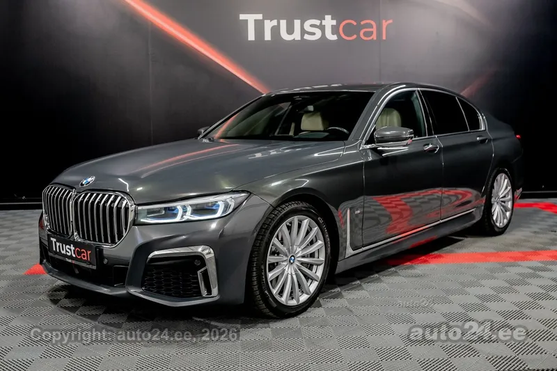 BMW 750 - 1
