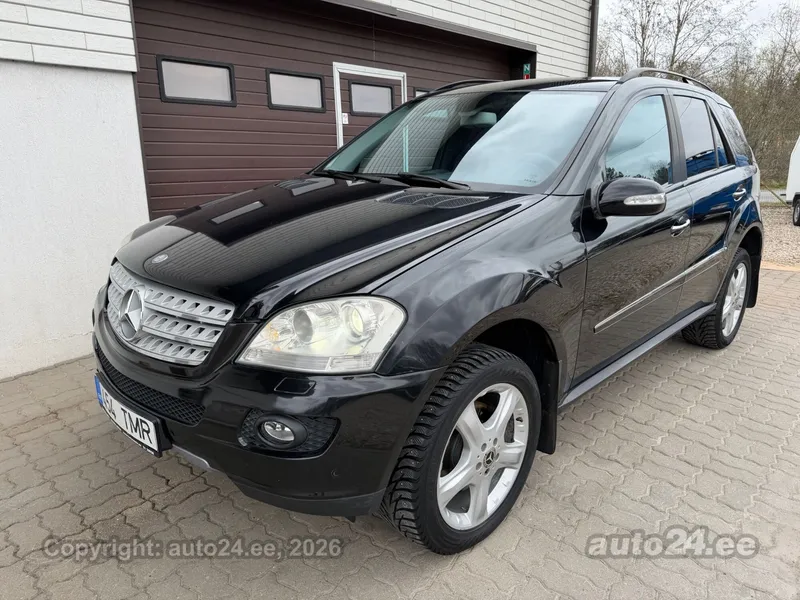 Mercedes-Benz ML 280 - 1
