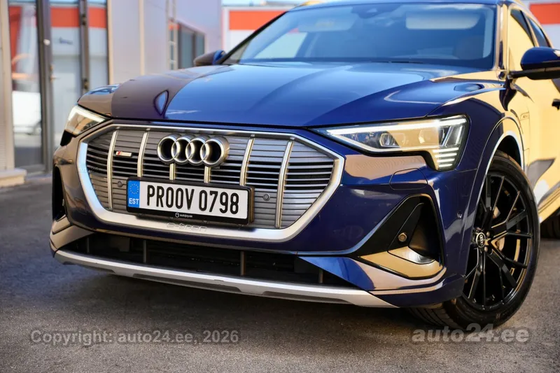 Audi e-tron - 1