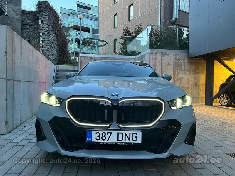 BMW 520 - 1