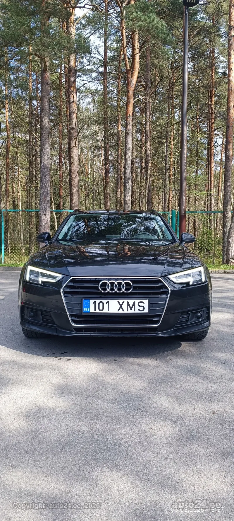 Audi A4 - 1
