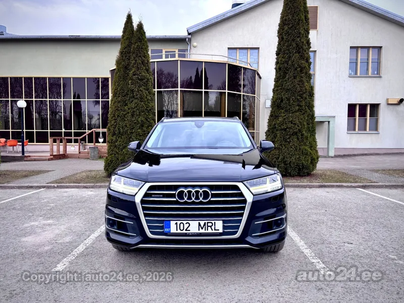 Audi Q7 - 1