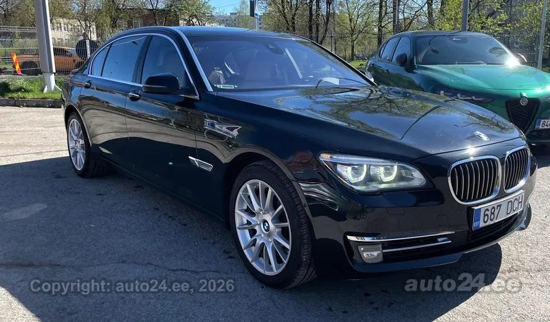 BMW 750 - 1