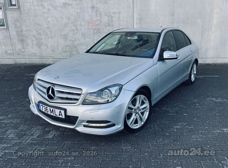 Mercedes-Benz C 220 - 1