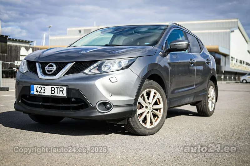 Nissan Qashqai - 1