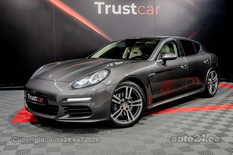 Porsche Porsche Panamera