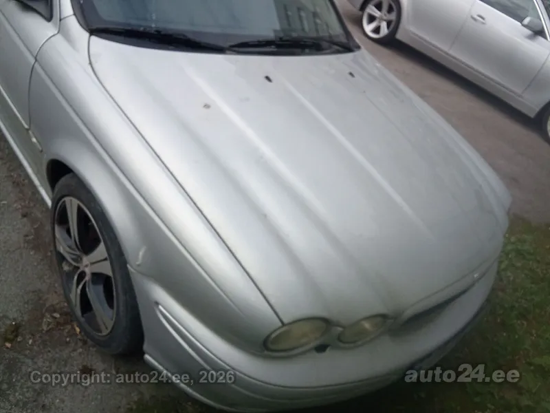 Jaguar X-Type - 1