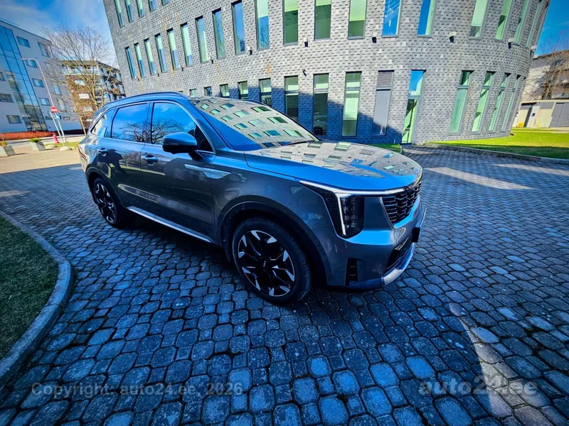 KIA Sorento - 1