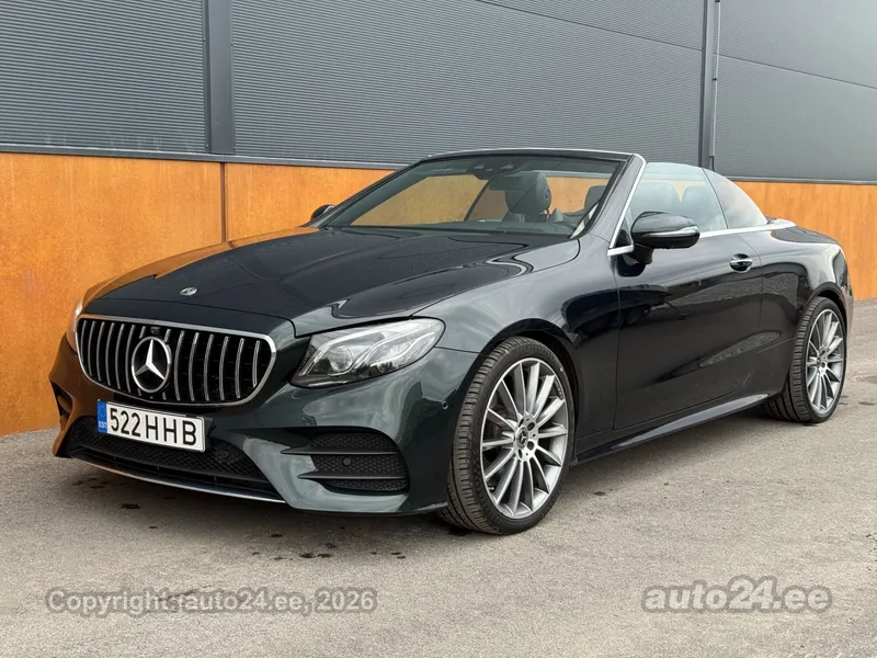 Mercedes-Benz E 300 - 1