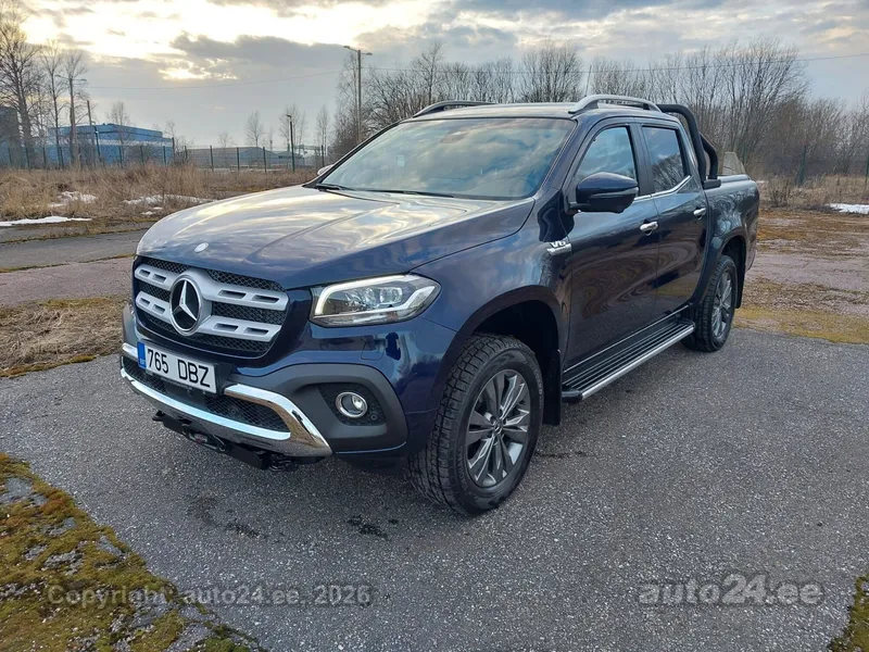Mercedes-Benz X 350 - 1