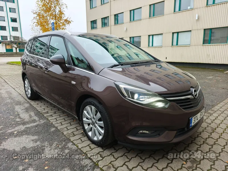 Opel Zafira - 1
