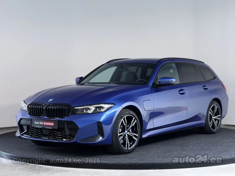 BMW 330 - 1