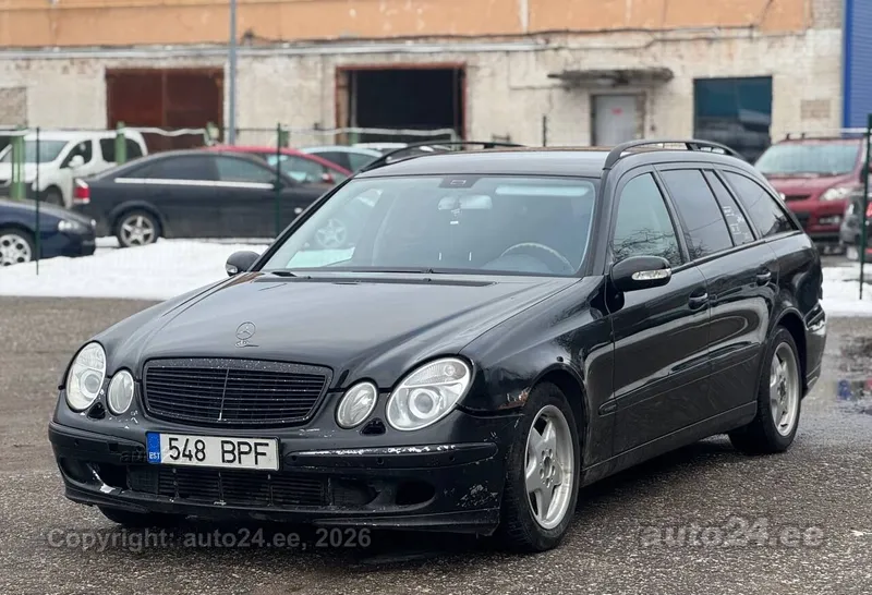 Mercedes-Benz Mercedes-Benz E 220