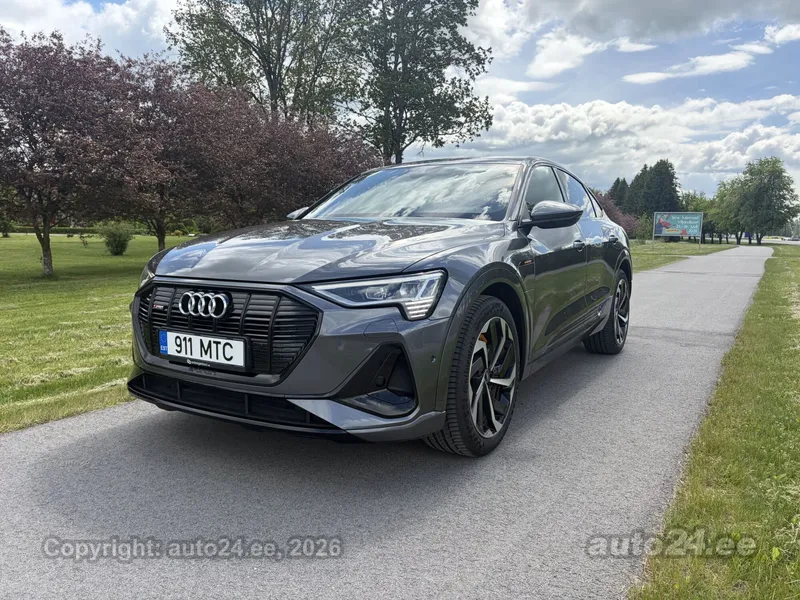 Audi e-tron - 1