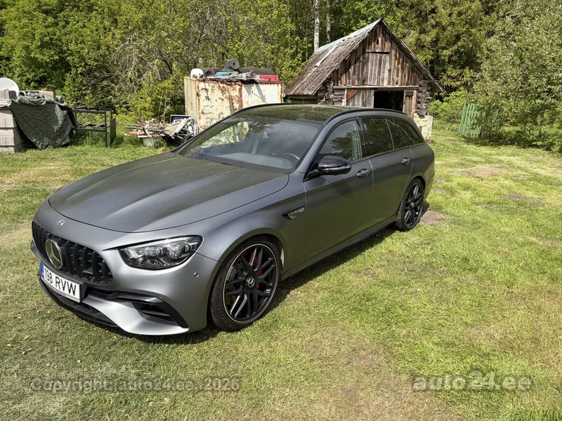 Mercedes-Amg E 63 AMG S - 1