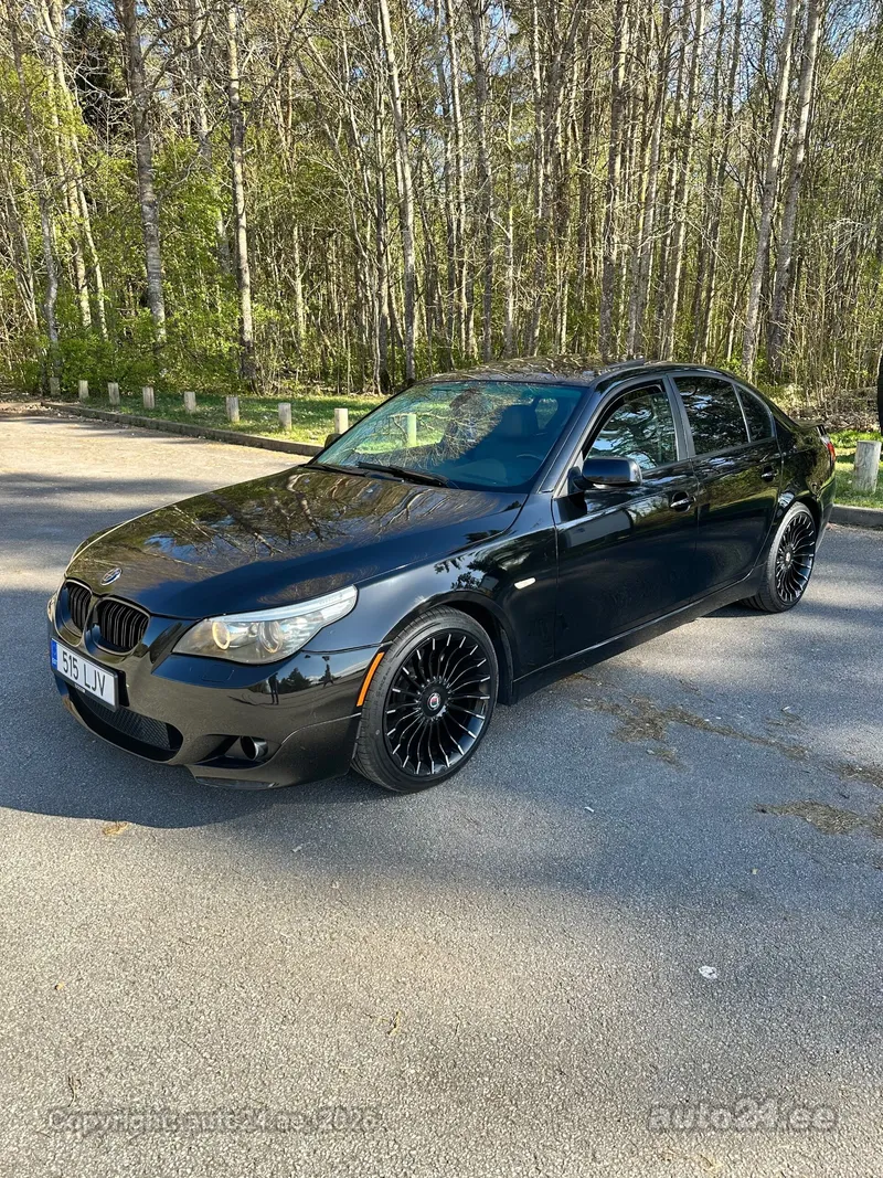 BMW 528 - 1