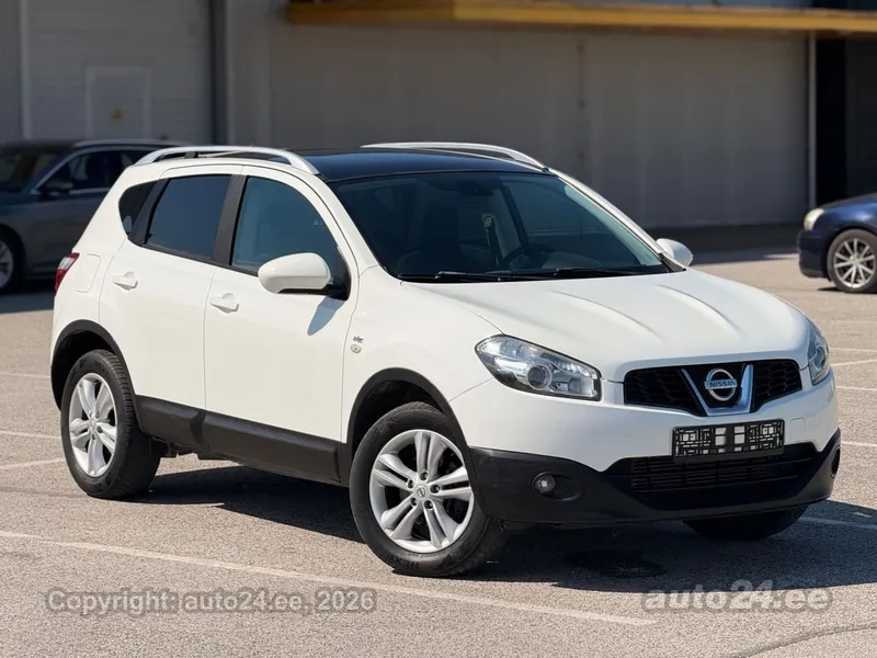 Nissan Qashqai - 1