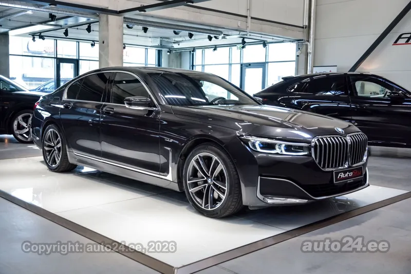 BMW 745 - 1