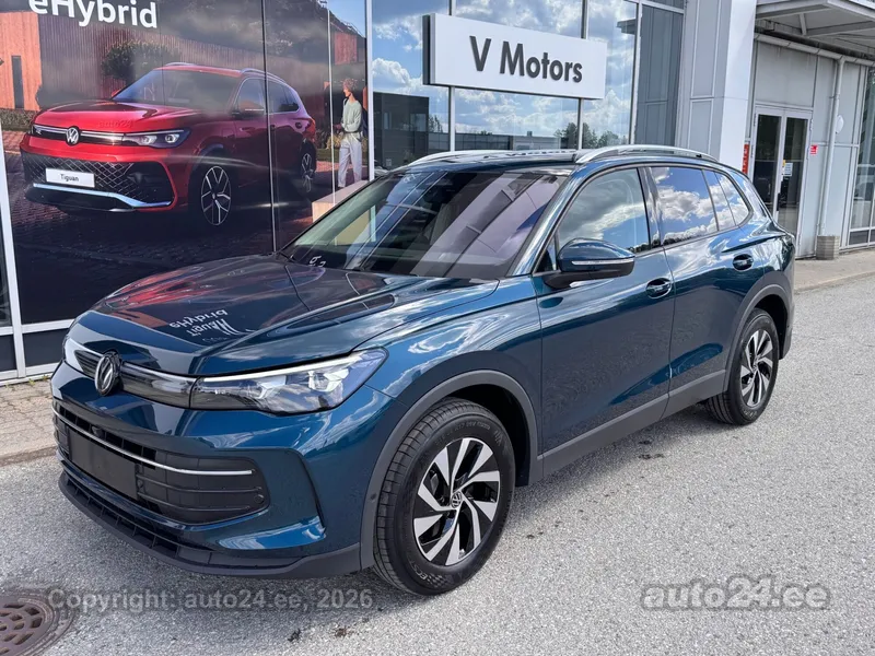 Volkswagen Tiguan - 1