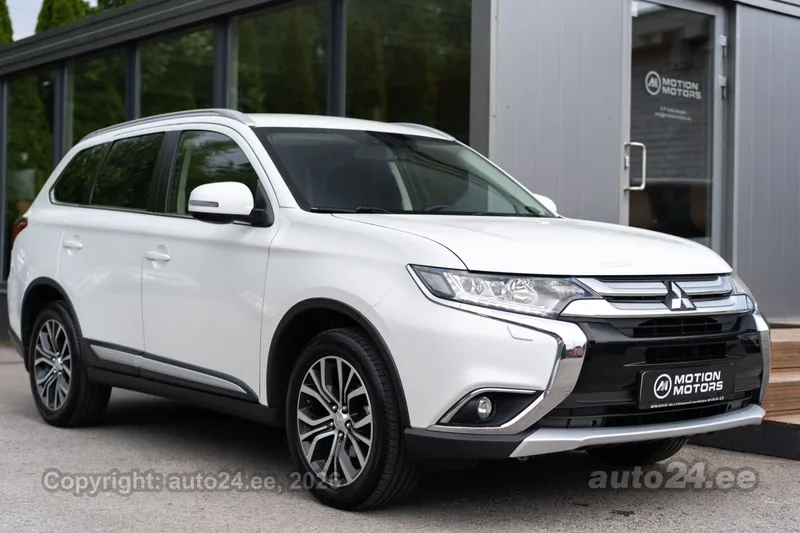 Mitsubishi Outlander - 1
