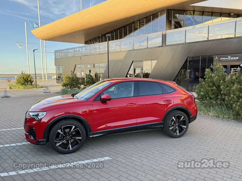 Audi Q3 - 1