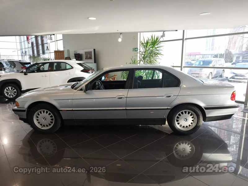 BMW BMW 735