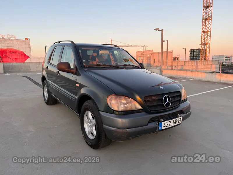 Mercedes-Benz Mercedes-Benz ML 270