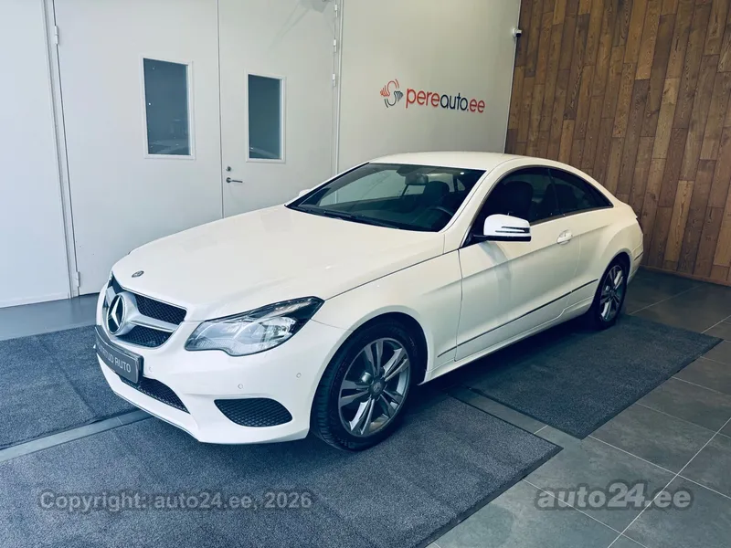Mercedes-Benz E 200 - 1