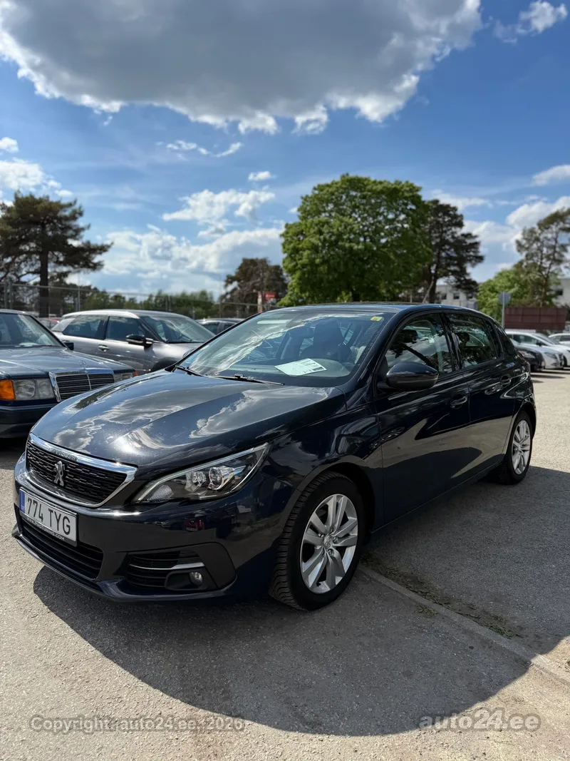 Peugeot 308 - 1