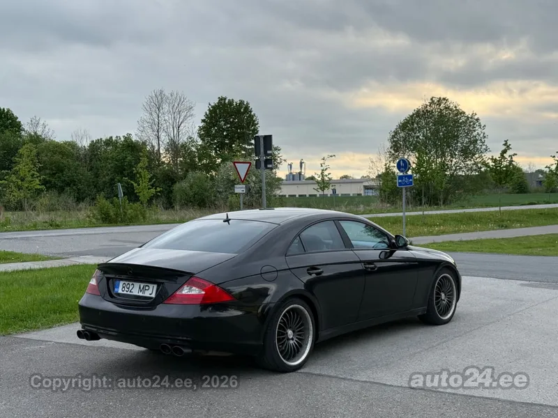 Mercedes-Benz Mercedes-Benz CLS 500