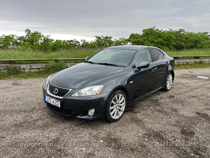 Lexus IS 250 - 1