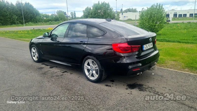 BMW 320 - 1