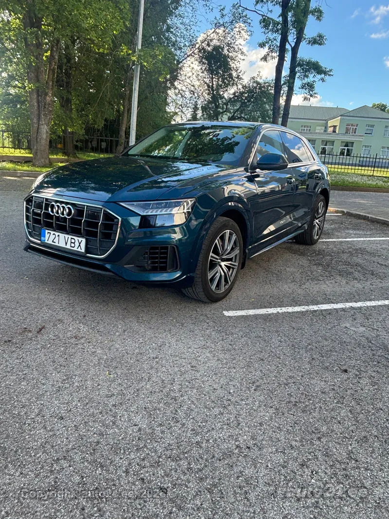 Audi Q8 - 1