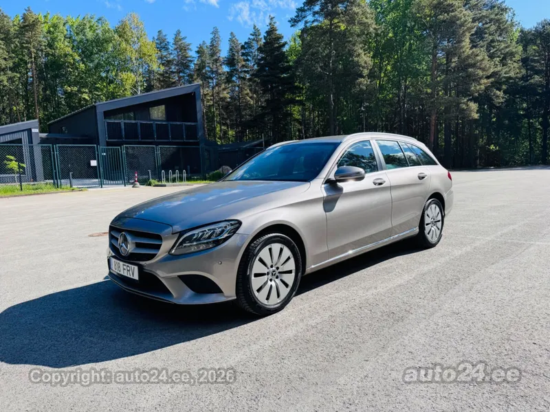 Mercedes-Benz C 220 - 1