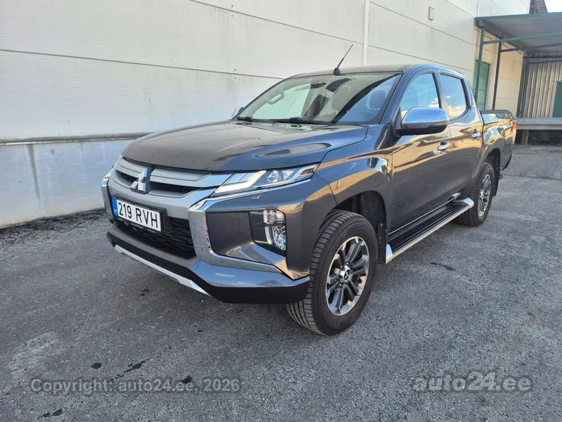 Mitsubishi L200 - 1