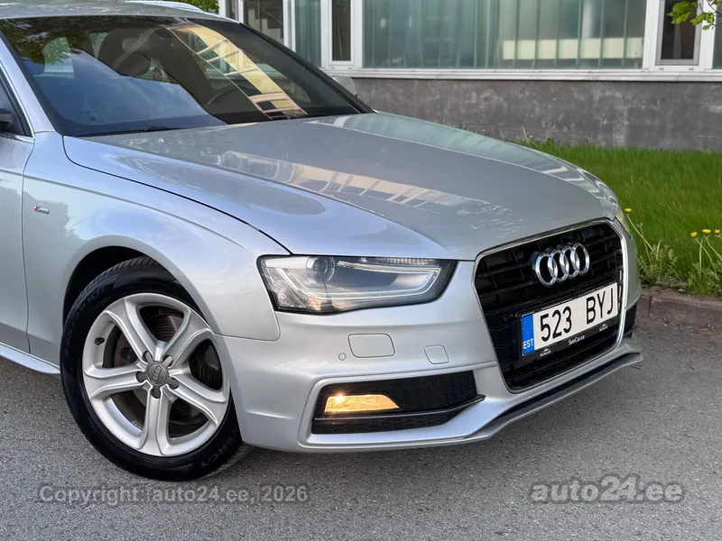 Audi A4 - 1