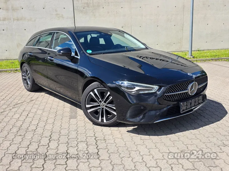 Mercedes-Benz Mercedes-Benz CLA 200