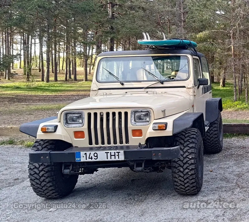 Jeep Wrangler - 1