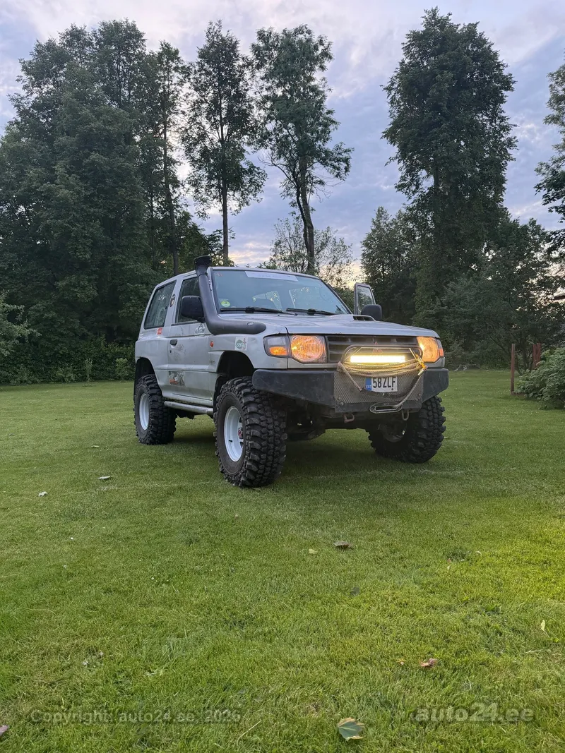Mitsubishi Mitsubishi Pajero